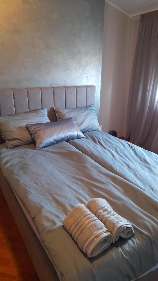 Apartment Maras Πόρετς Εξωτερικό φωτογραφία