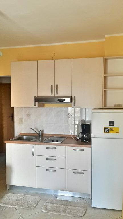 Apartment Maras Πόρετς Εξωτερικό φωτογραφία