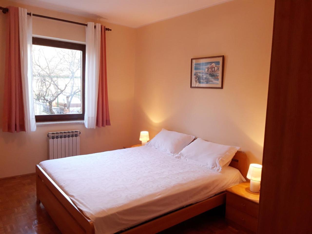 Apartment Maras Πόρετς Εξωτερικό φωτογραφία